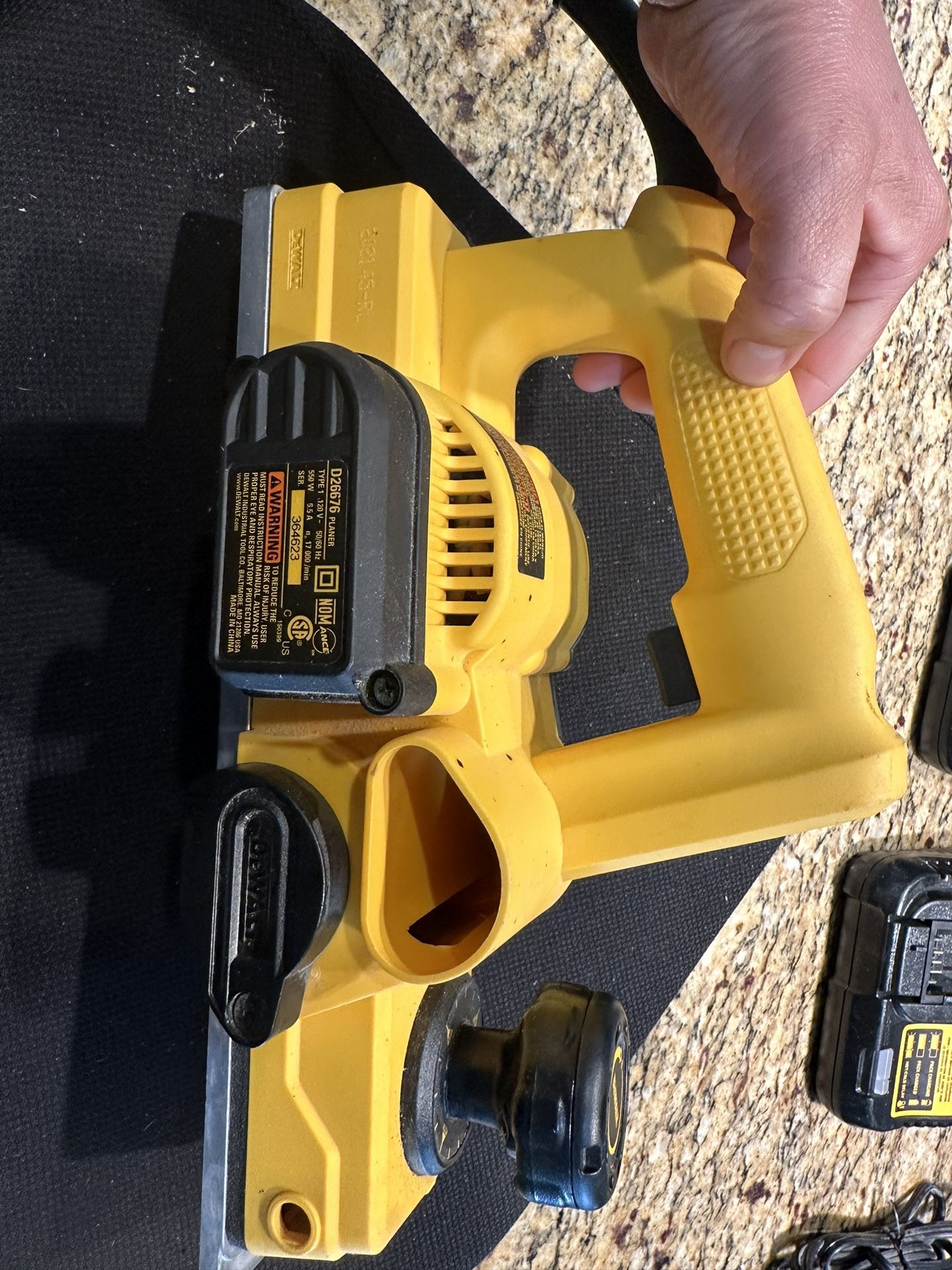 5.5 Amp Corded 3-1/4 in. Portable Handheld Planer