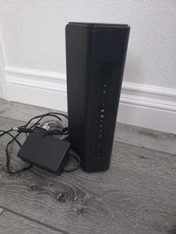 Netgear Nighthawk BE9200 Wi-Fi 7 Router ( RS280S) $150