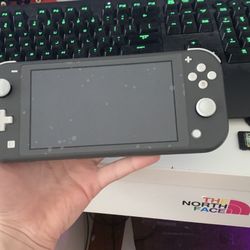 Nintendo Switch Light