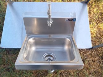 Nice Commercial Wall Mount Sink w/ Faucet!