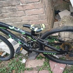 Boys MTN Bike 24"