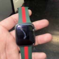 Apple Watch Series 4 44m 