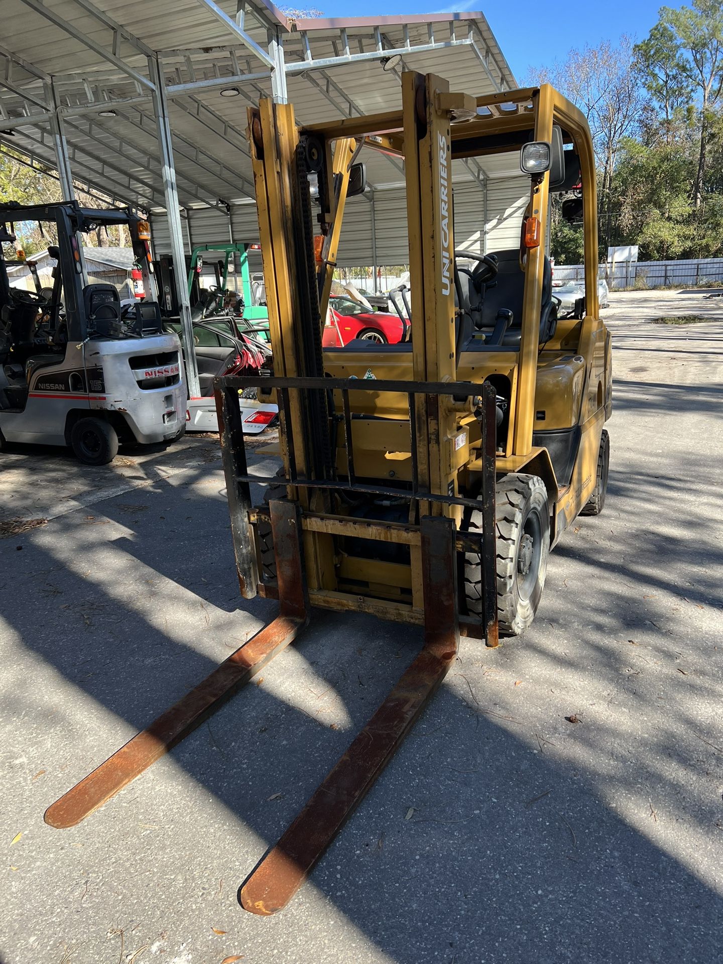 Used Imported Japanese 2016 Unicarriers Nissan Counterbalance Forklift Truck