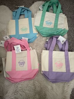 Trader Joe’s mini canvas bags