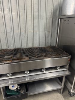 4 BURNERS GRILL