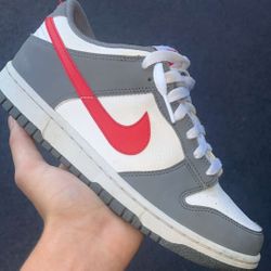 Nike dunk low Smoke Grey