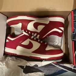 Men Size 11 Miami Heat Dunking And Men Uggs  Both For $90