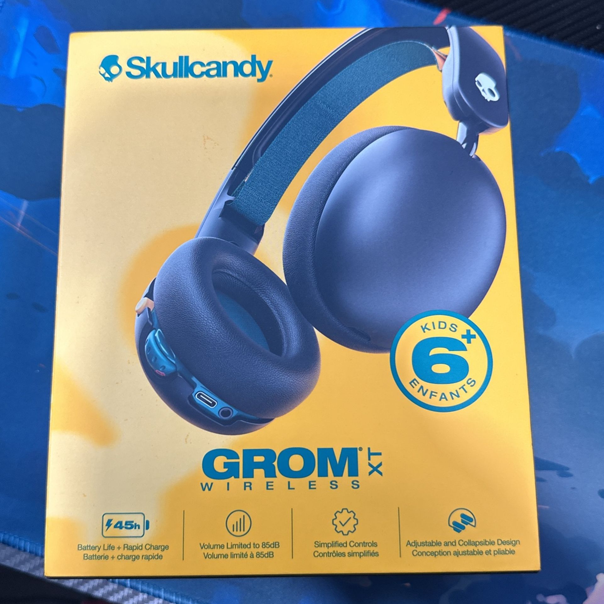 New And Sealed Skullcandy Grom XT Bluetooth Wireless Headphones in Black
