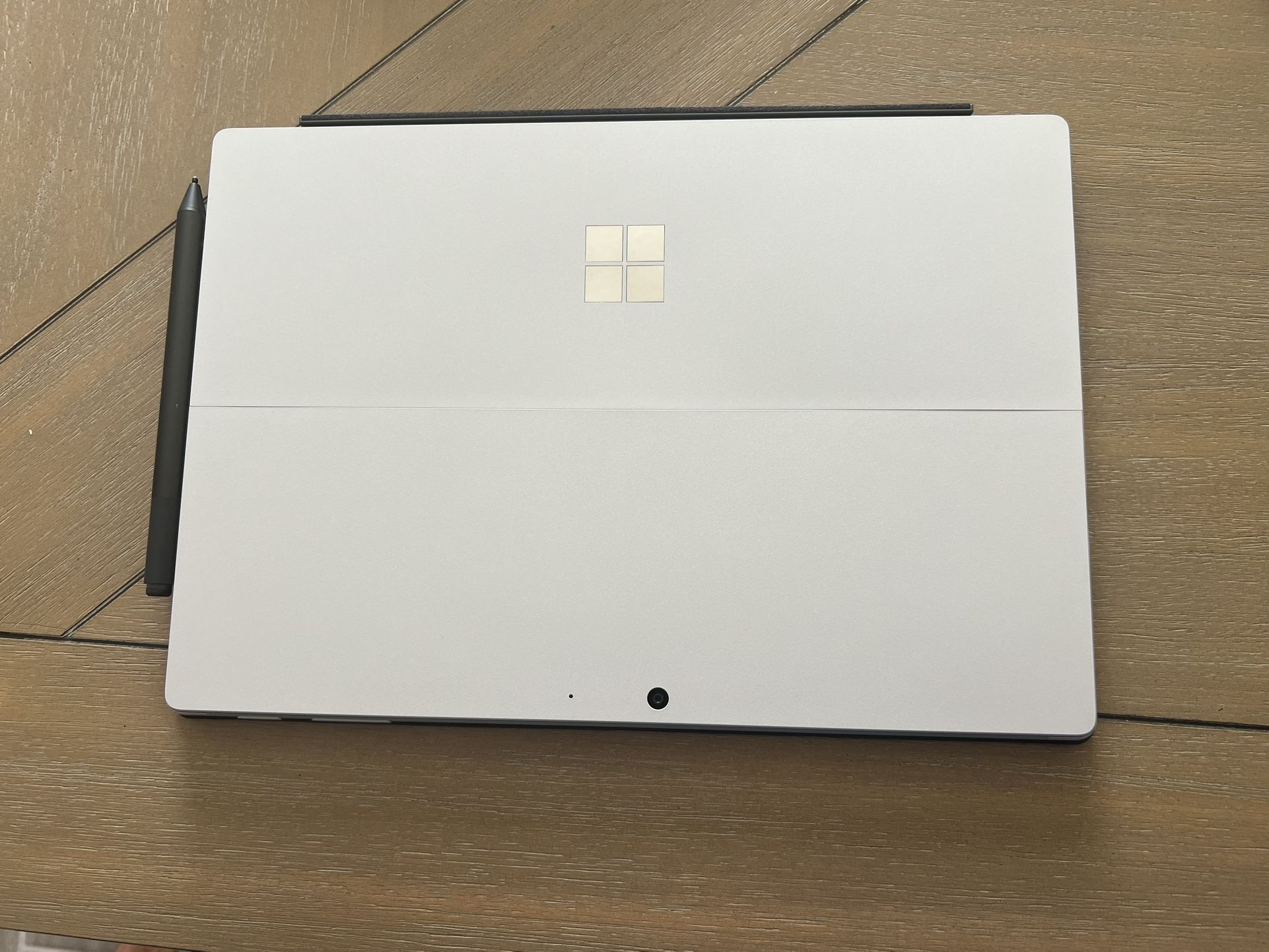 Surface Pro 7 