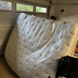 Cal King Mattress and Box Spring