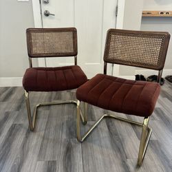 2 mid century modern vintage chairs 
