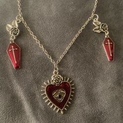 New Gothic Sacred Heart Necklace And Matching Earrings