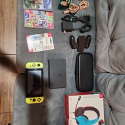 Nintendo Switch Bundle 