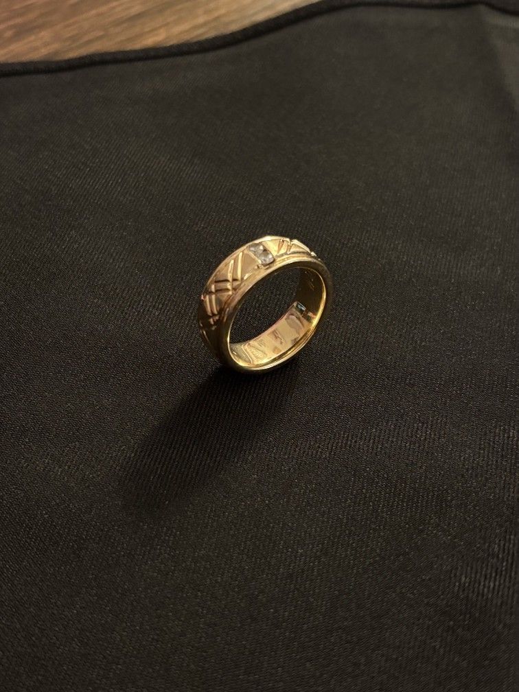 18k Men's Wedding Band