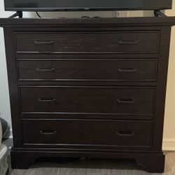 Harverty’s Media Console, Dresser, Night Stand 