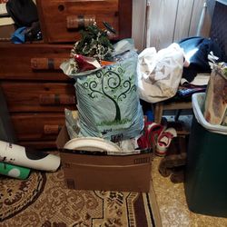 Grab Box Its The Bag And The Box That Will Go Together In The Delivery Box Plus A Bonus Item