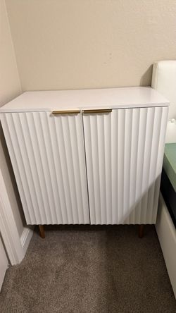 Dresser or night stand