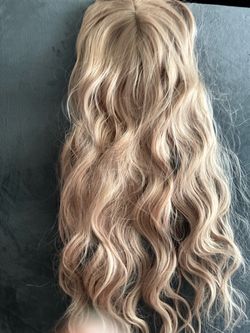 Hair topper