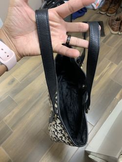 Michael kors handbag w wallet and makeup bag