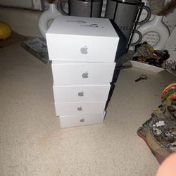 AirPod 4 (ANC) 125 For An Pair But If U Buy More Than 1 I’ll Drop The Price To An 100