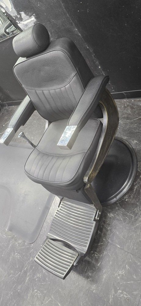 Barber Chair