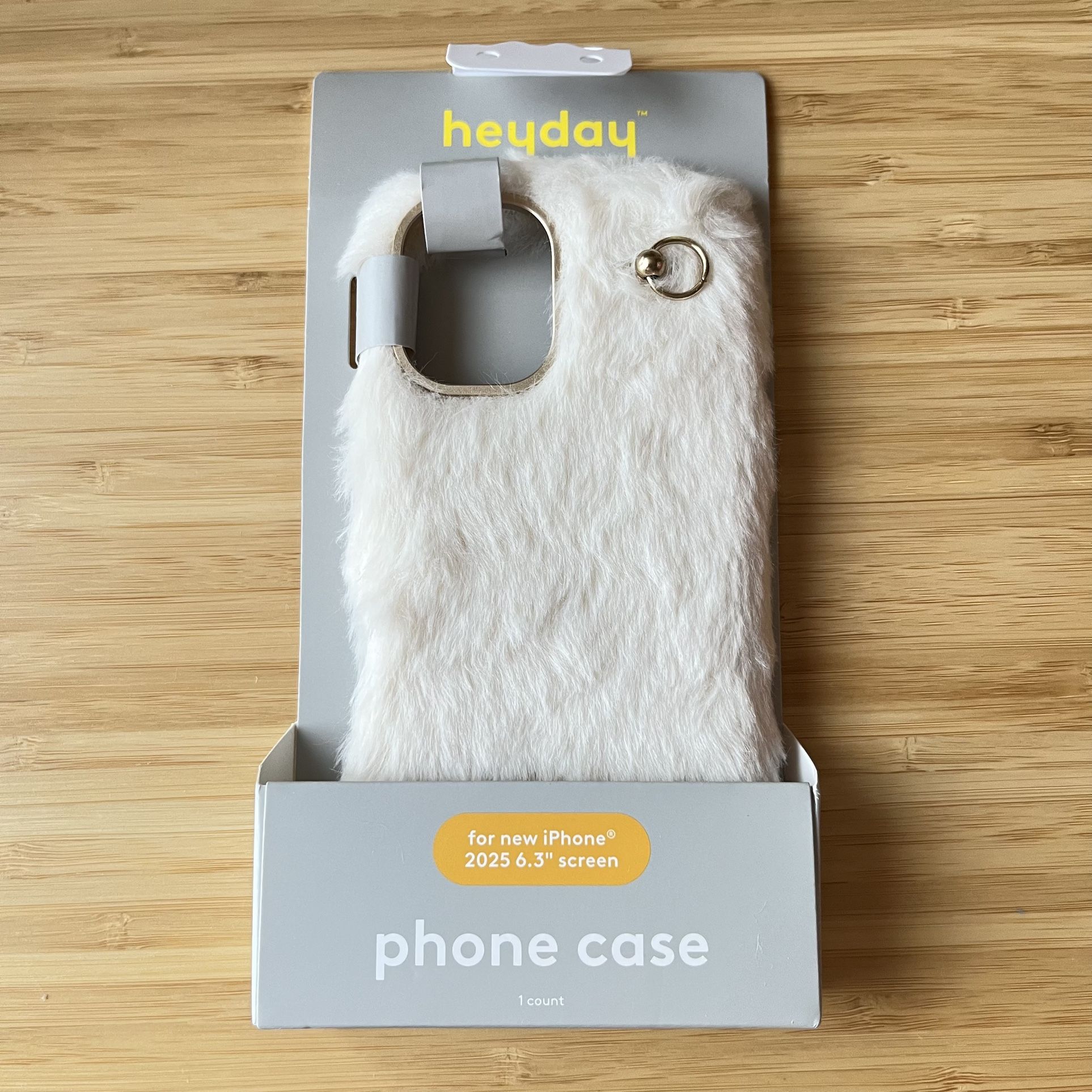 Apple iPhone 17 Phone Case - HeyDay Cream Fur