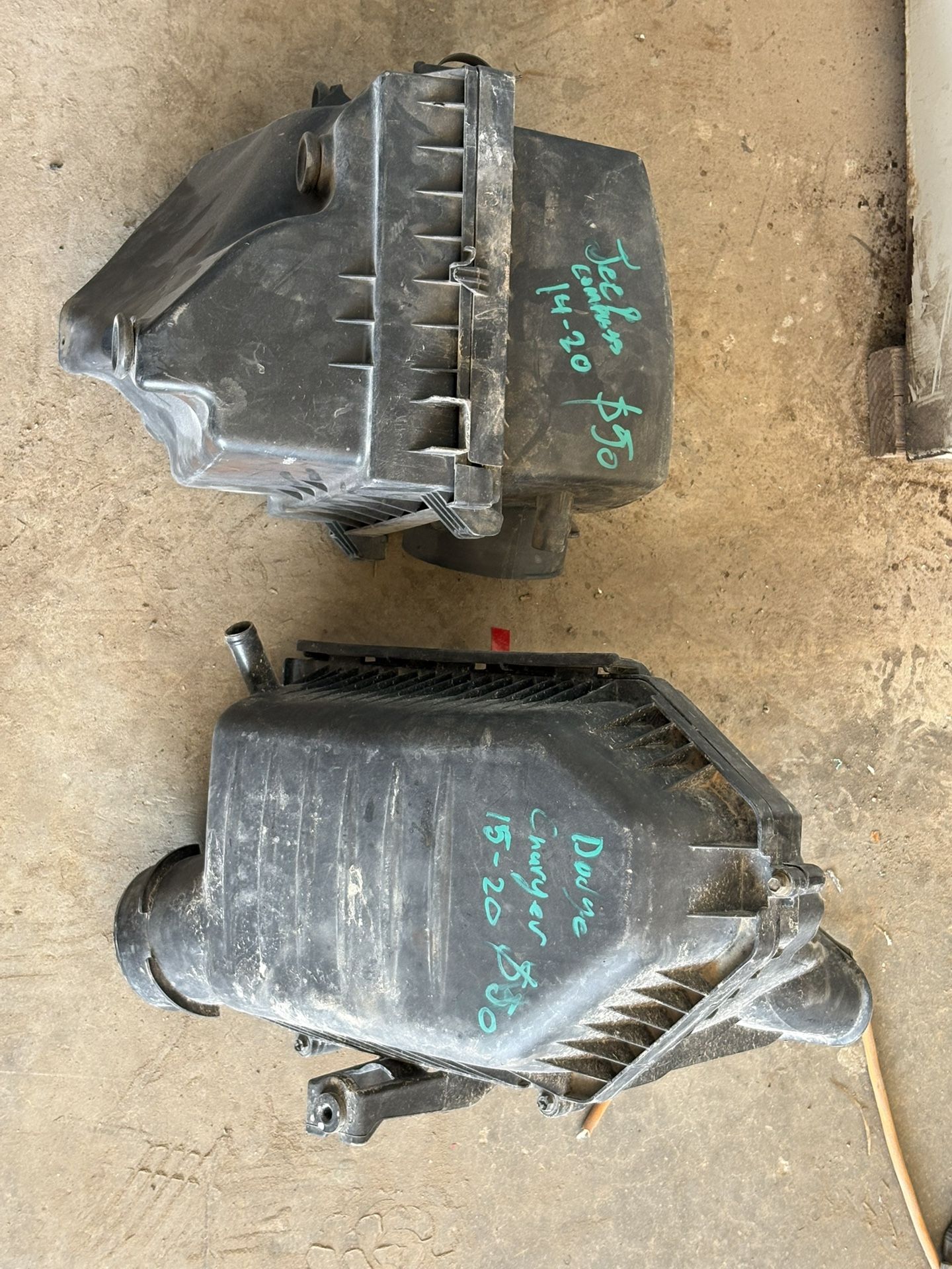 Car Air Filter Housing or Air Cleaner Assembly.