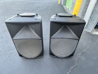 Mackie Thump TH-15A Loudspeaker (Gen. 1) - Black - Pair (AS-IS, needs repair)