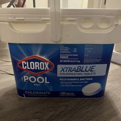Chlorine pool tablets 