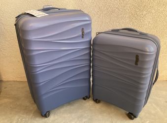 American Tourister Cascade Luggage Set (2PC) – $160