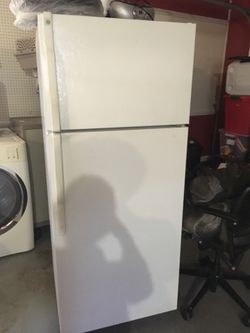Refrigerator For Sale