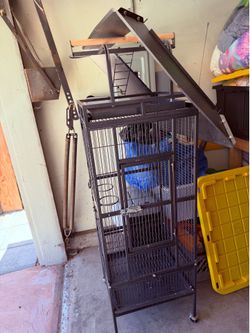Heavy duty bird cage