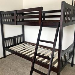 Clearance Sale !! Twin over Twin Bunk Bed For Sale, Cash on Delivery