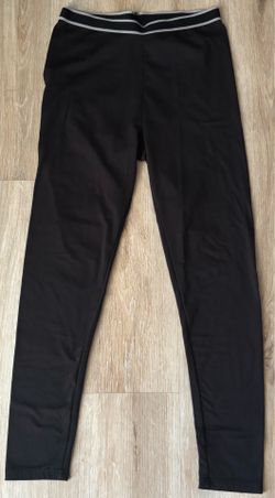 Women’s medium ROCKWEAR black athletic legging pants