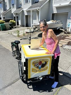 Ice Cream and Beverage Bike