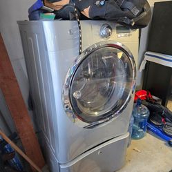 Electrolux washer and dryer