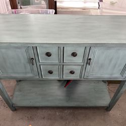 Entry cabinet