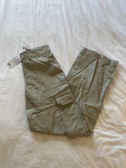 H&M Cargos