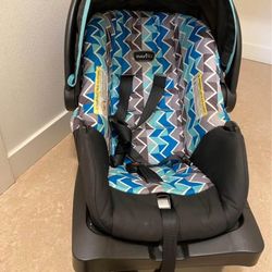 EVenflo Litemax Sprot Infant Car Set