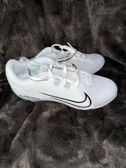 Womens Cleats