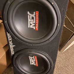 Two 12s An A 8400w Amp