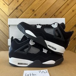 Jordan 4 Retro White Thunder Size 12