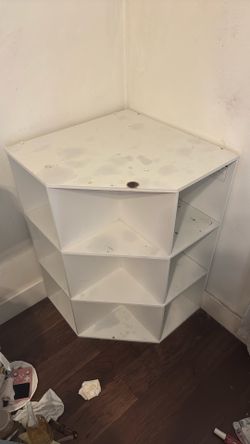 Corner Cubicle