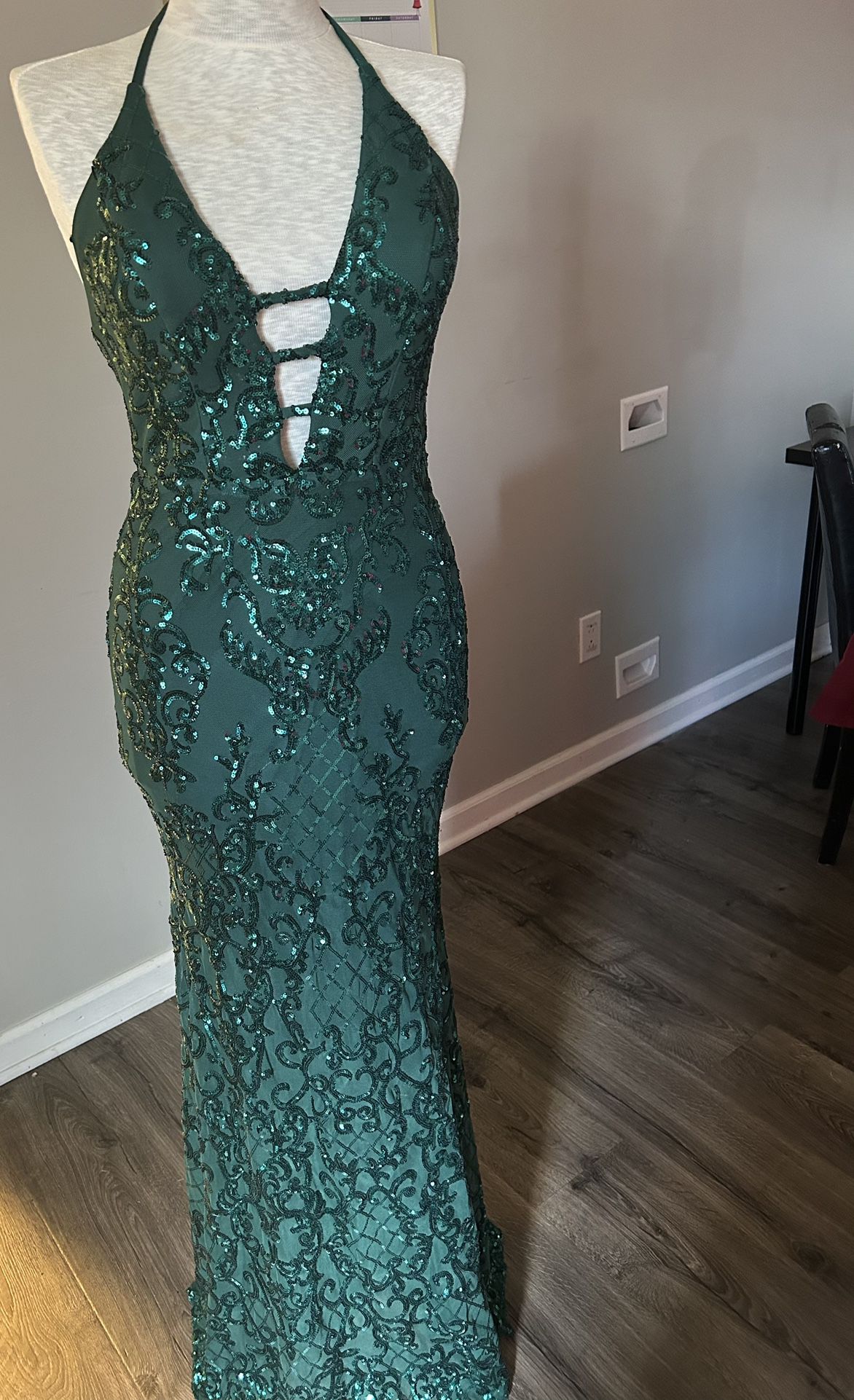 Emerald Dress With Sequin