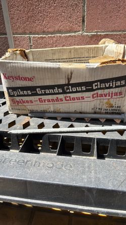 22.7 kg Spikes -Grands Cloud Clavijas