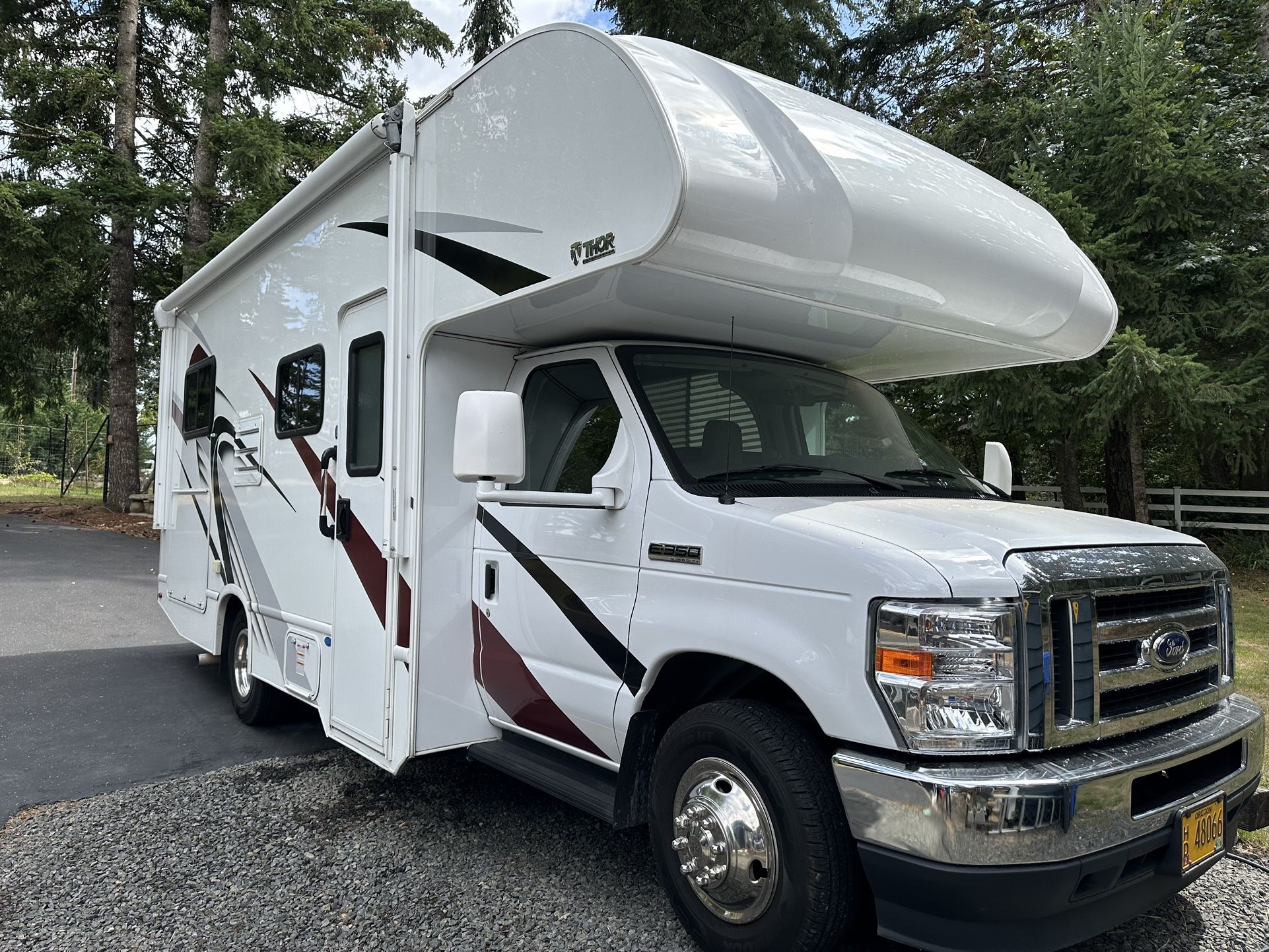 2022 Thor Motorhome