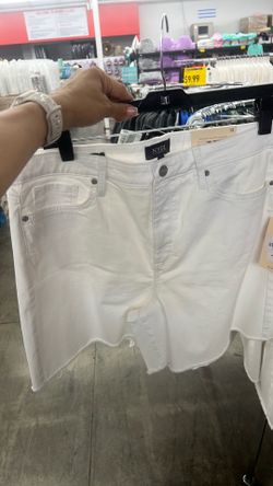 NYDJ white shorts