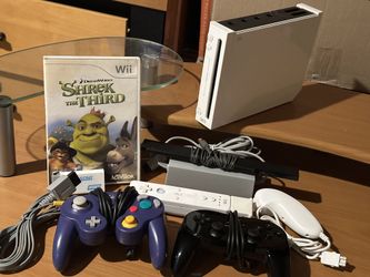 Nintendo Wii Bundle Mod + GameCube Controller, Classic Pro, Wii2HDMI, 32gb SD & Games