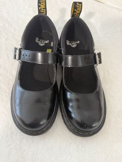 Dr. Martens Mary Jane