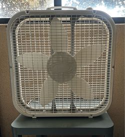 Lasko Box Fan White